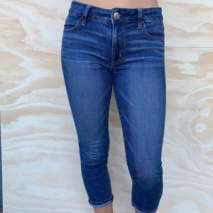cropped american eagle jeans
